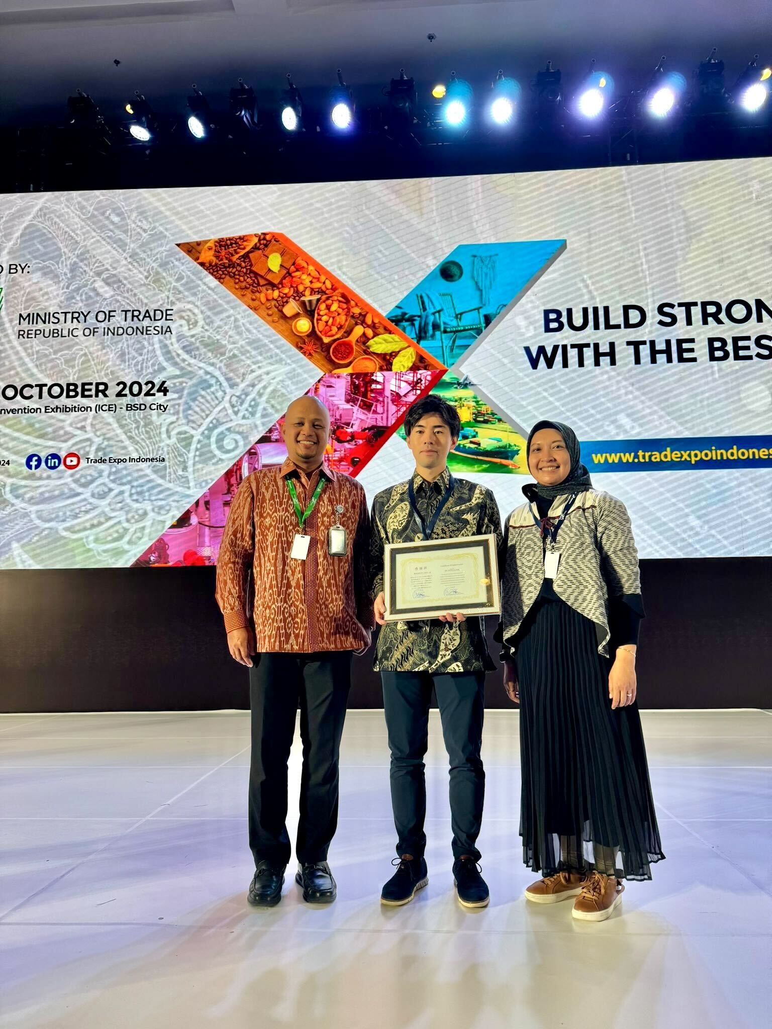 展示会写真プレースホルダー1